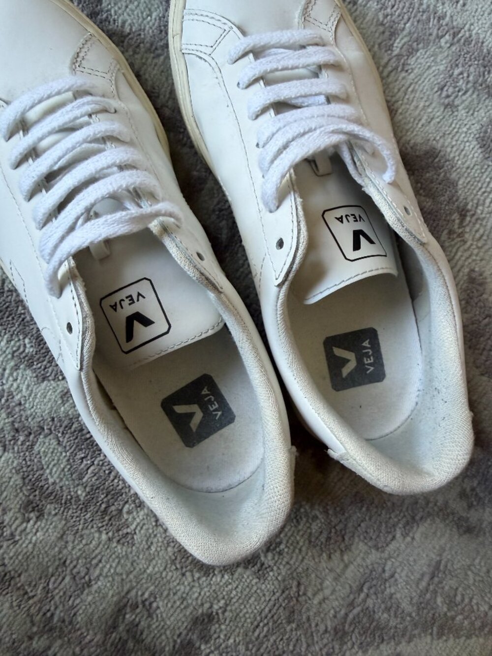 VEJA Esplar Leather White Sneakers - Picture 13 of 13